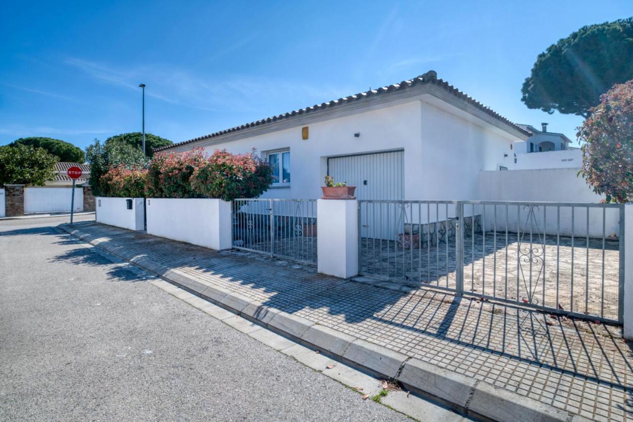 Villa La Bellesa L' Escala Exterior foto